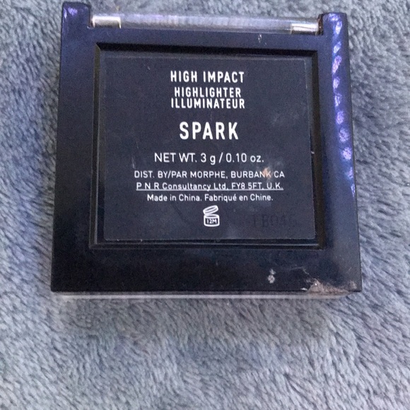 This is the mine Morphe Eyeshadow in the shade spark - Picture 2 of 2